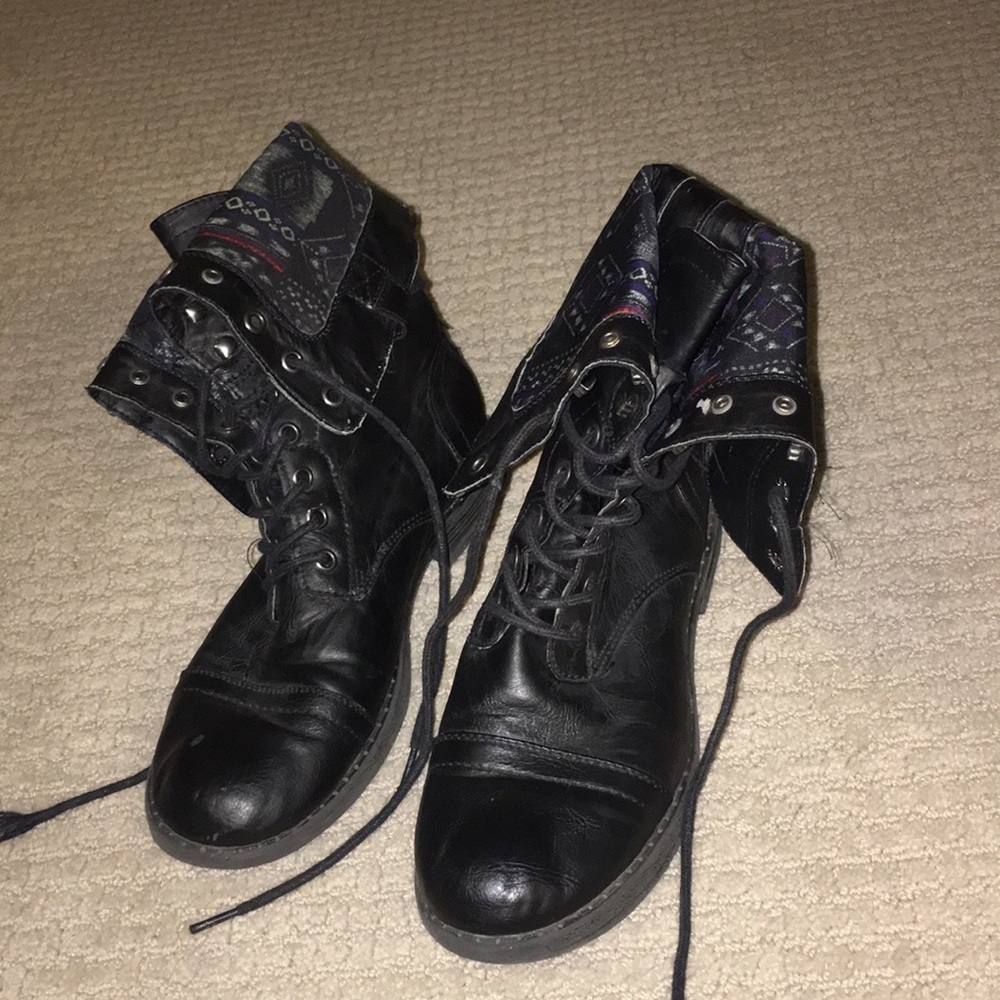 Madden girl combat boots!